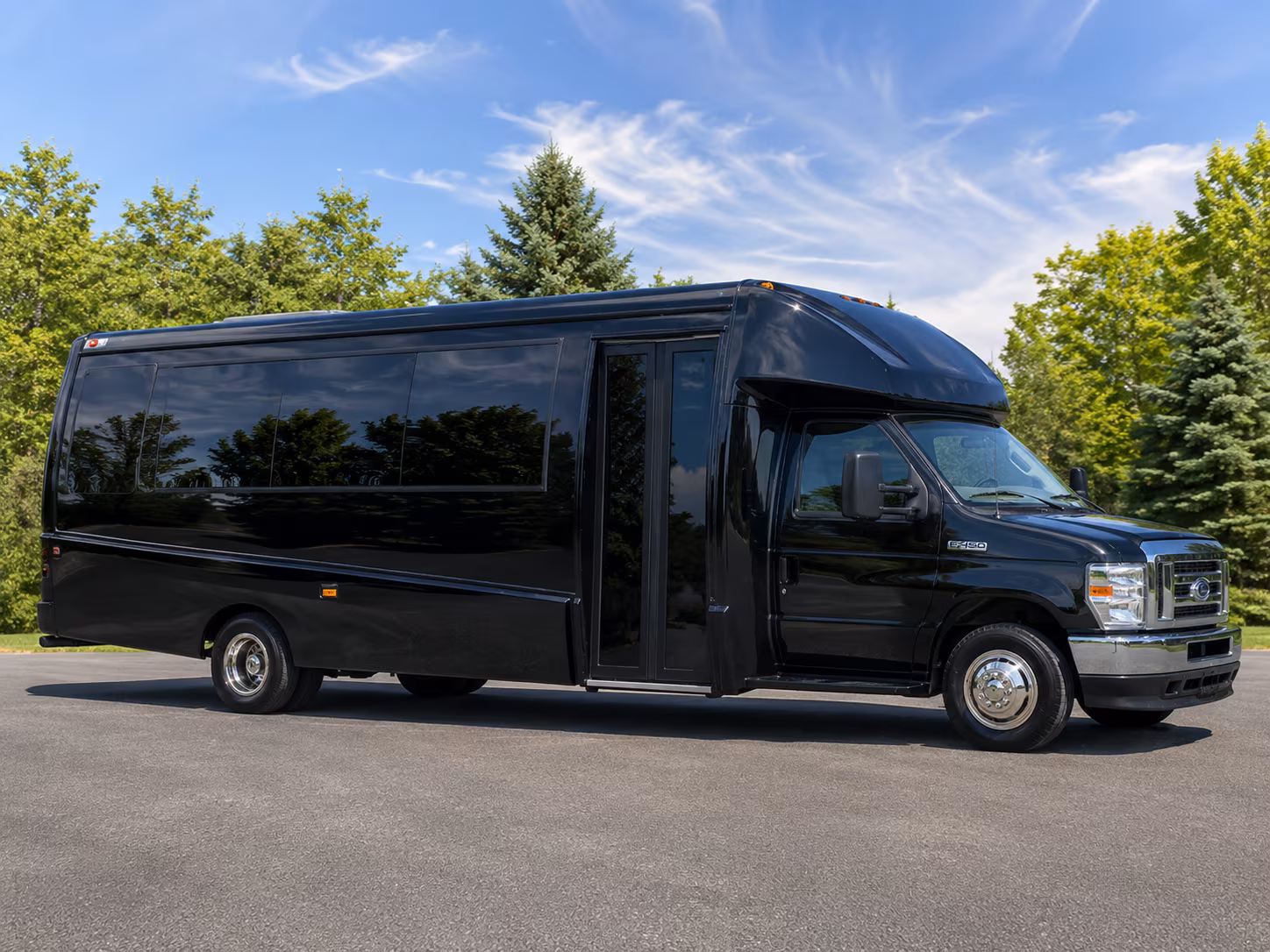 brookline long distance charter bus rentals for your group