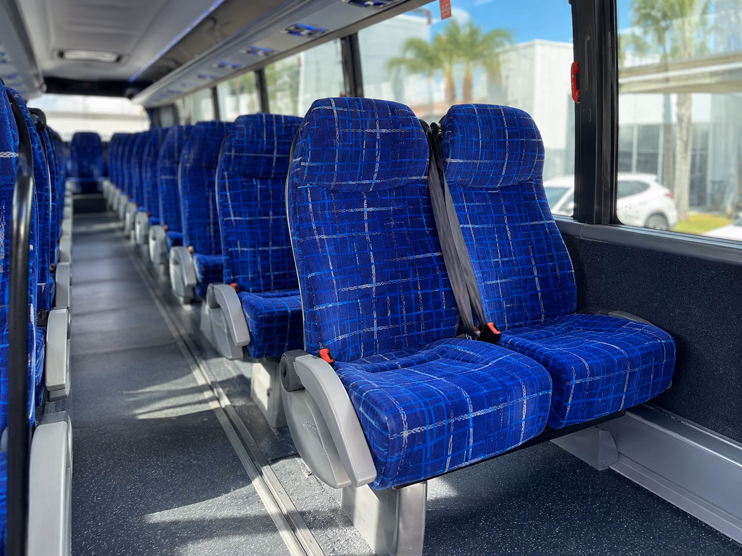 cambridge bus rentals