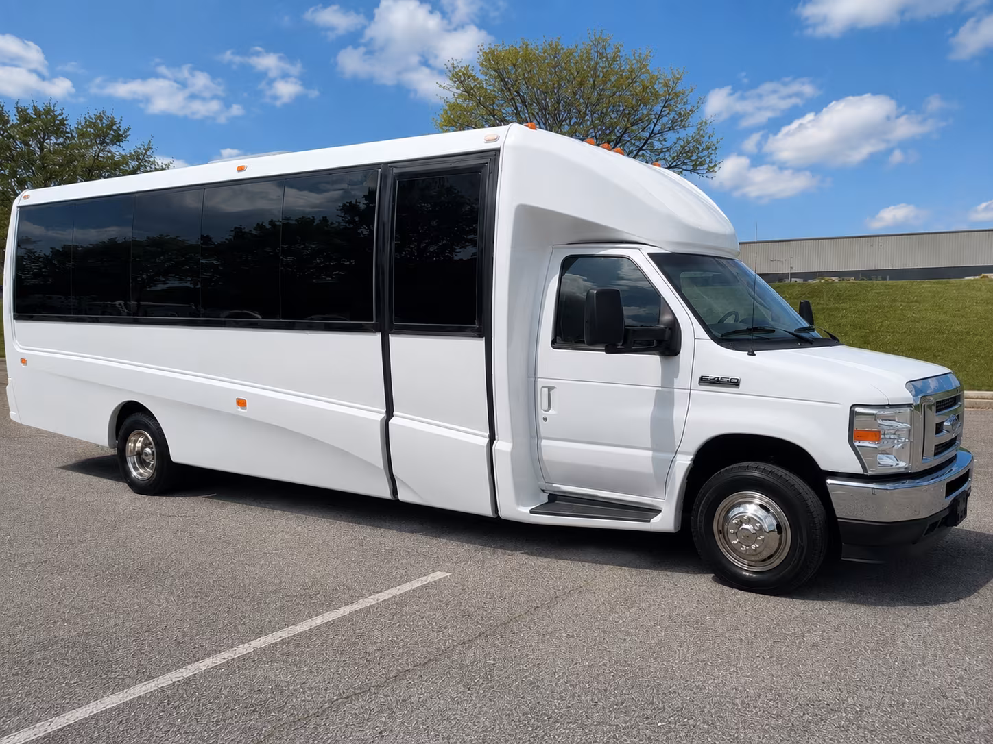 how the distance and duration of your trip affect charter bus rates in framingham