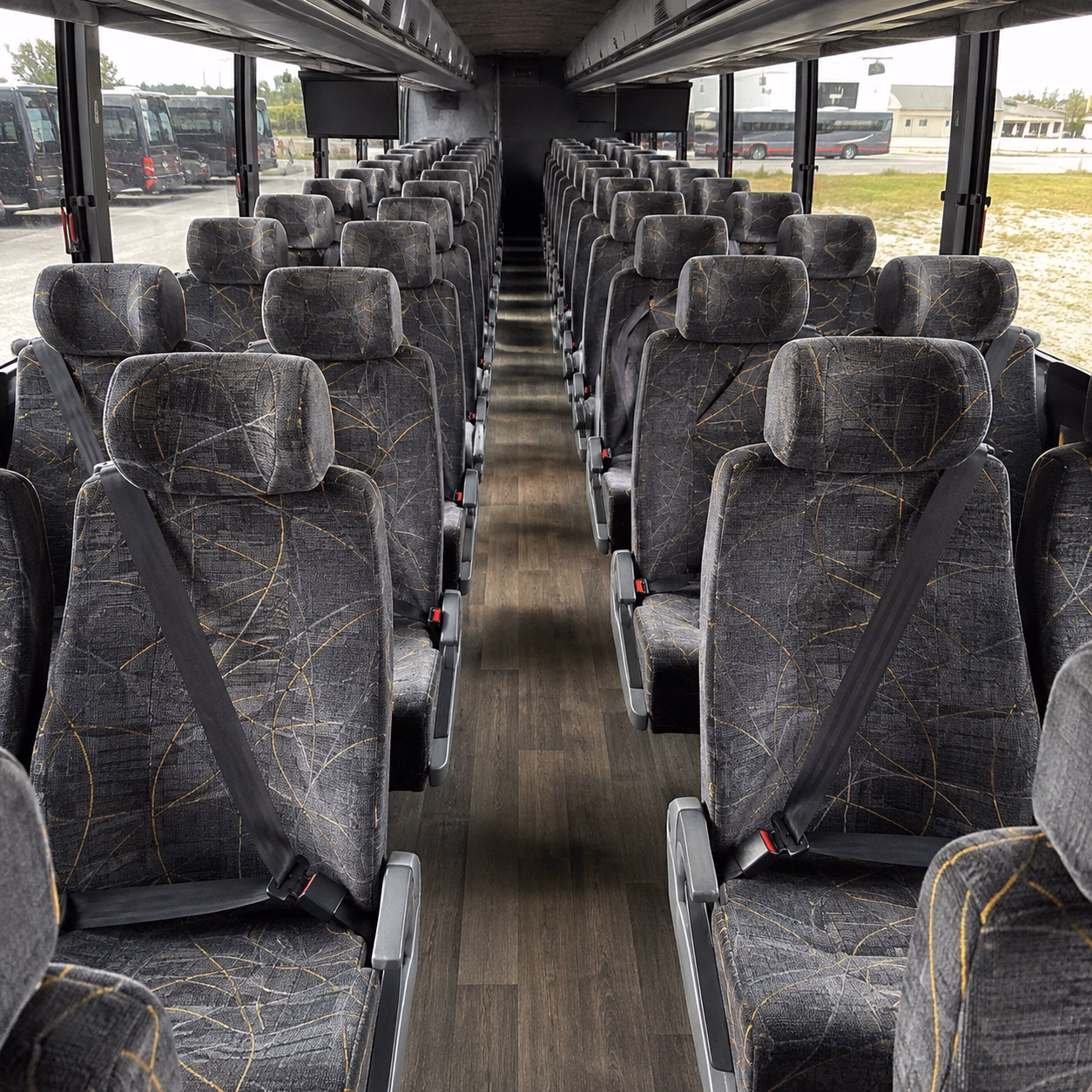 let framinghamcharterbuscompany com handle transportation to the new england aquarium and plimoth patuxet museums
