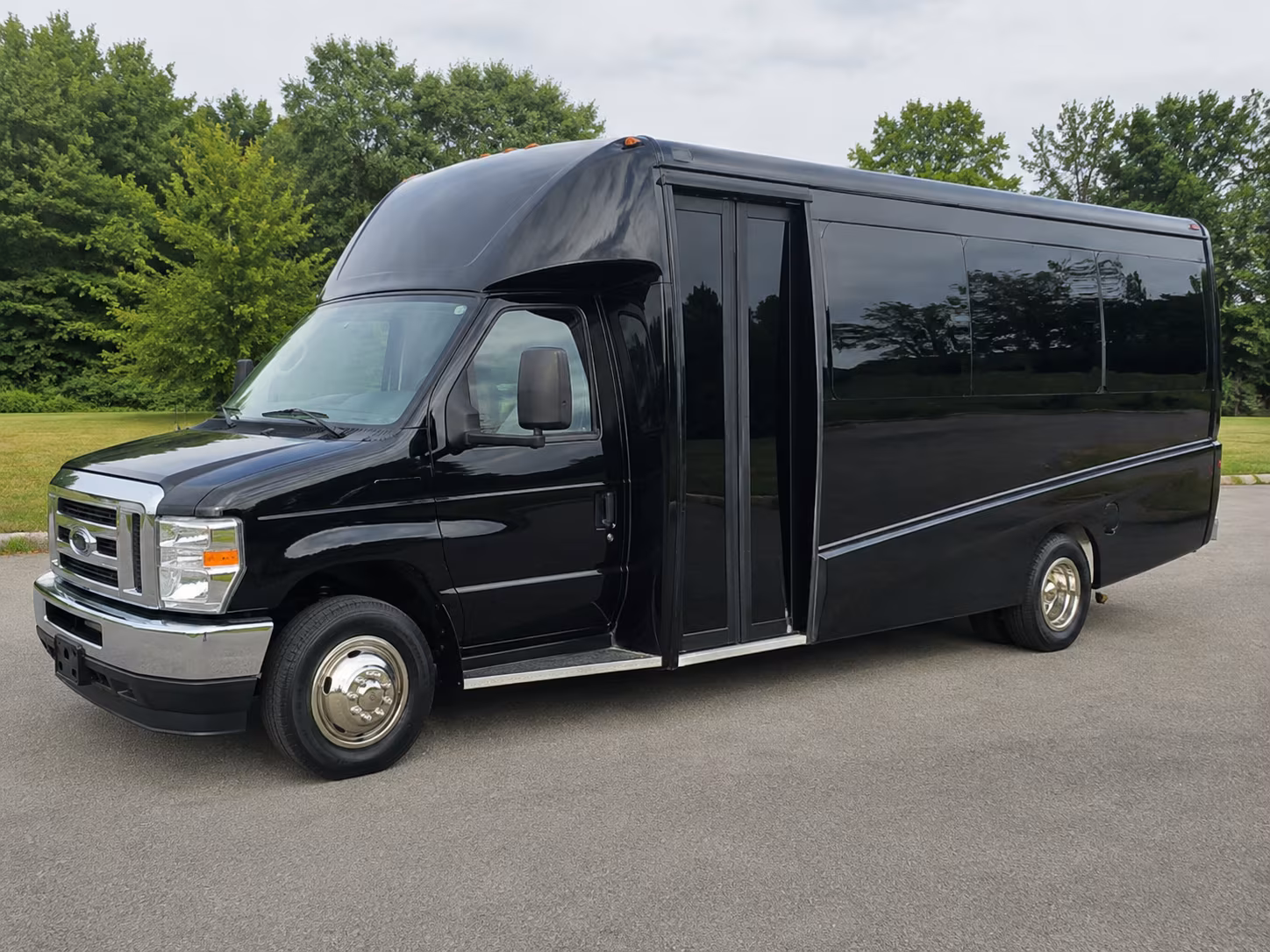malden wedding transportation for your ceremony and reception