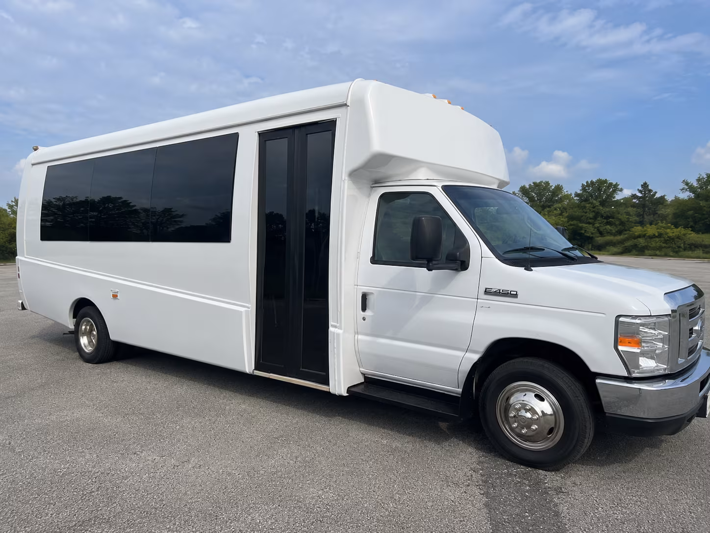 medford private bus rentals for medford concerts and festivals