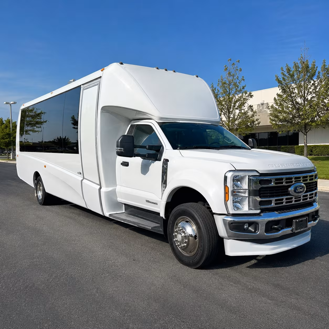 medford reliable employee shuttles for your workforce