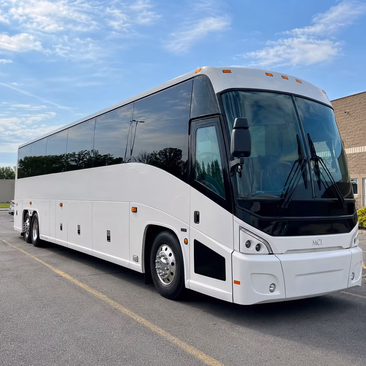 somerville airport transfer charter buses for somerville groups