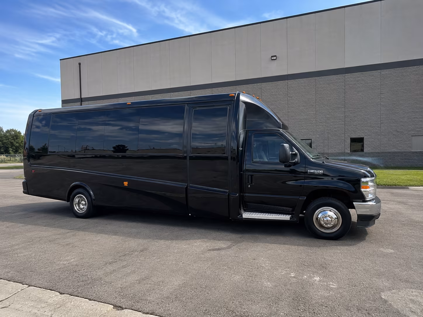 with framinghamcharterbuscompany com you get more options for metrowest country club weddings